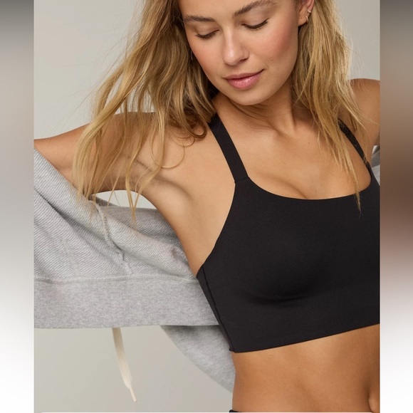 NWOT - OFFLINE BY AERIE - RACERBACK SPORTS BRA - LAVENDER - Picture 1 of 7